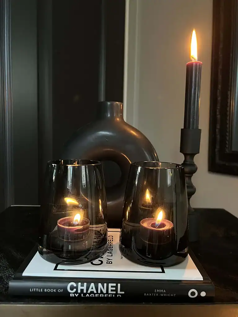 Waxinelichthouder smokey black Bay gerookt glas 2 scaled.jpeg