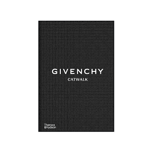 Givenchy Catwalk boek